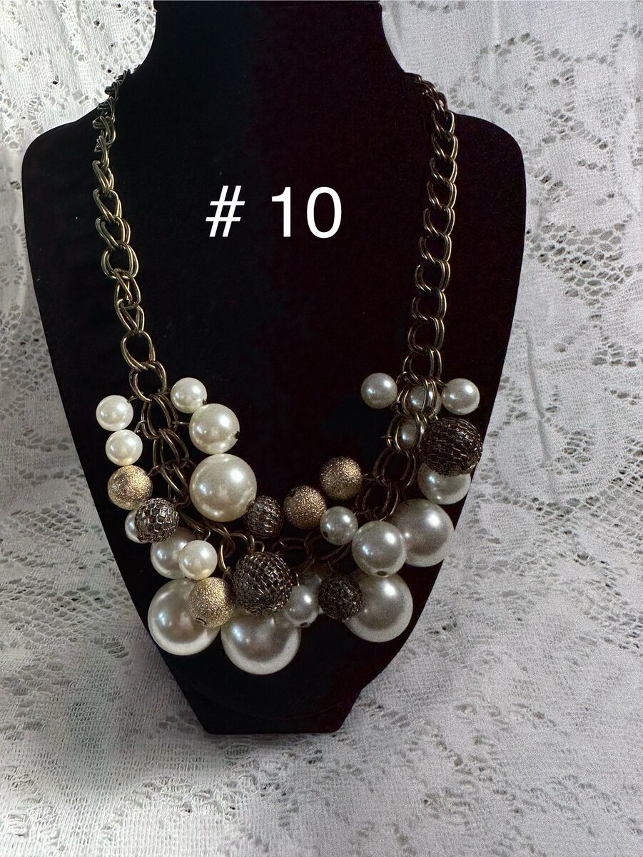 Loft Festooned Collar Choker Necklace