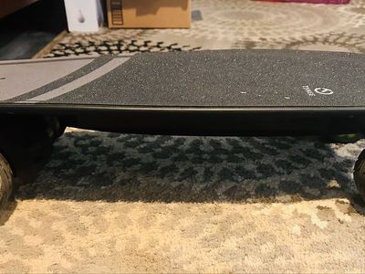 Tynee Mini 3 Pro Electric Skateboard