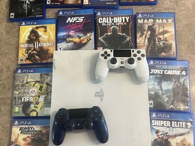 White PS4 Pro 1TB Bundle - 2 Controllers & 12 Games
