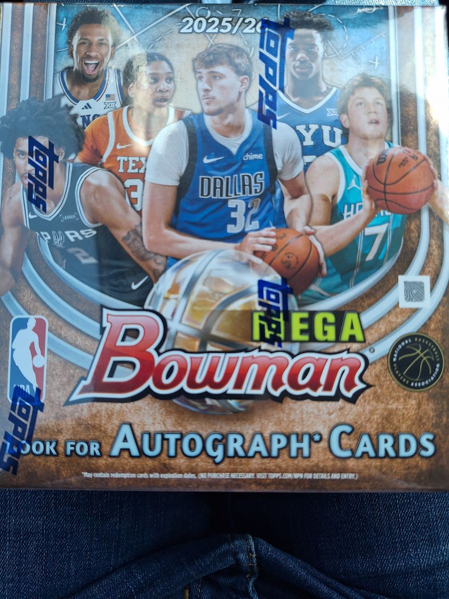 ***BRAND NEW IN BOX*** 2025-2026 Bowman NBA Basketball Cards Mega Pack