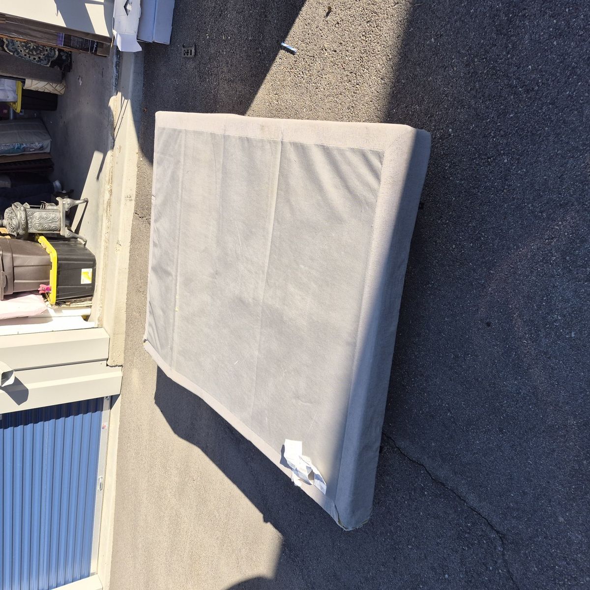 Tempur Pedic Queen sz adjustable and vibrating bed