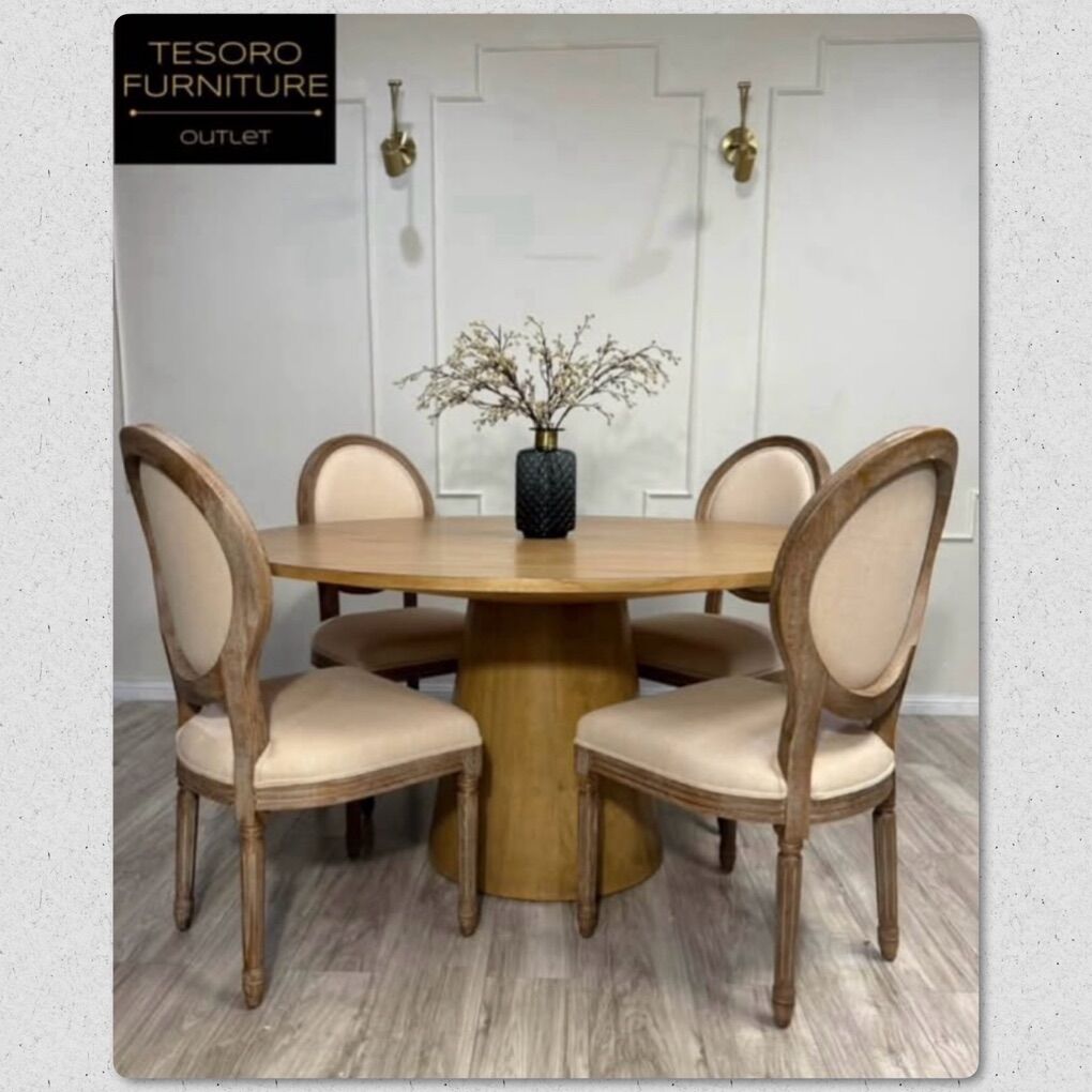 NEW WORLD MARKET DINING SET