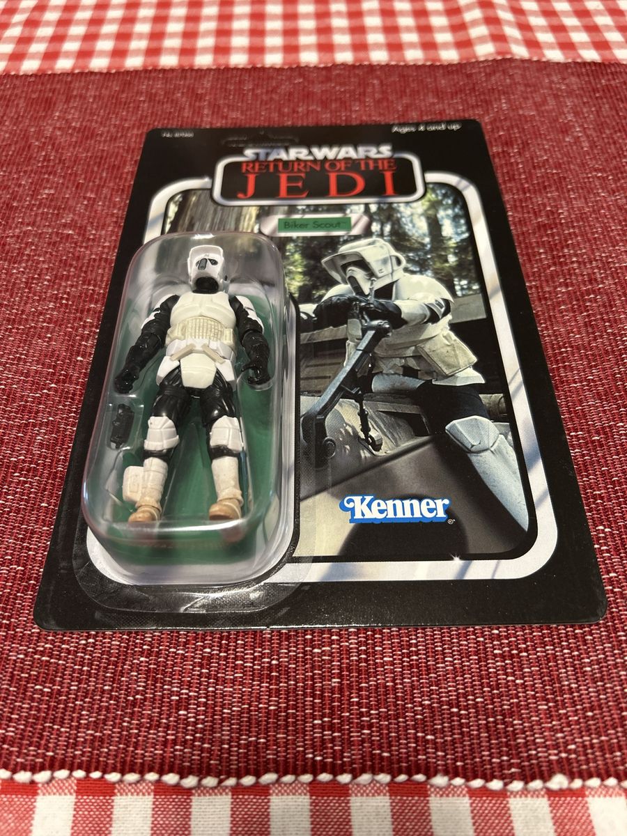 Star Wars The Vintage Collection Return of the Jedi Biker Scout Action Figure Kenner Brand New Un Punched Card