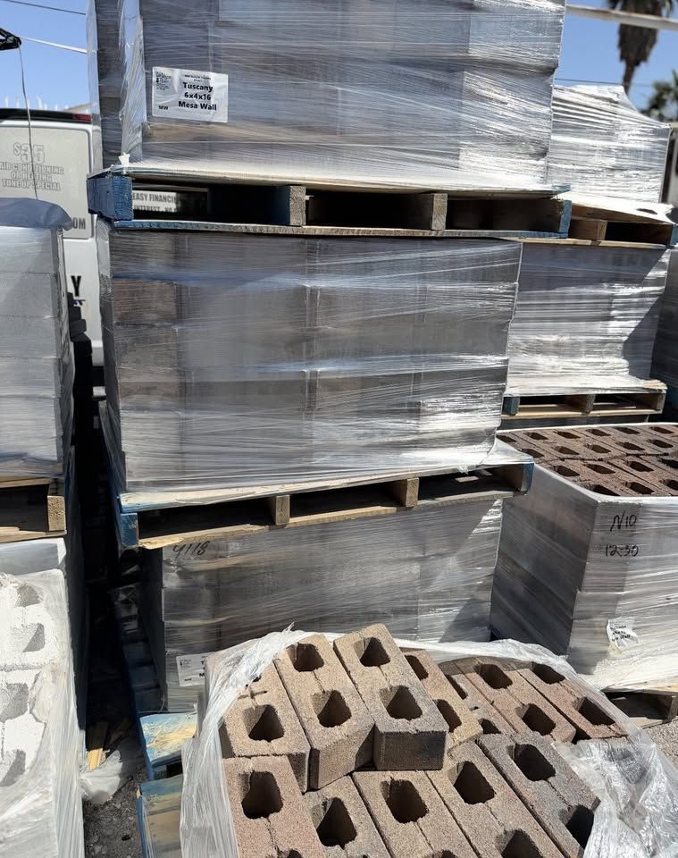Tuscany 6x4x16 Mesa Wall