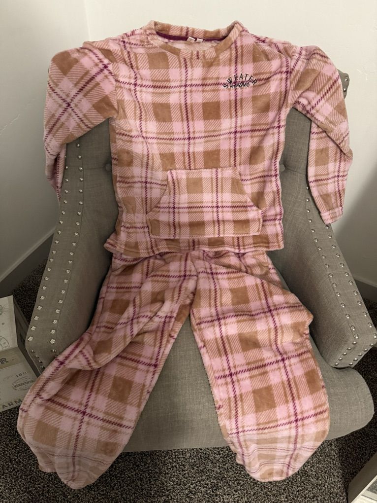 Joyspun Sweater Weather Pajamas -Women's Small