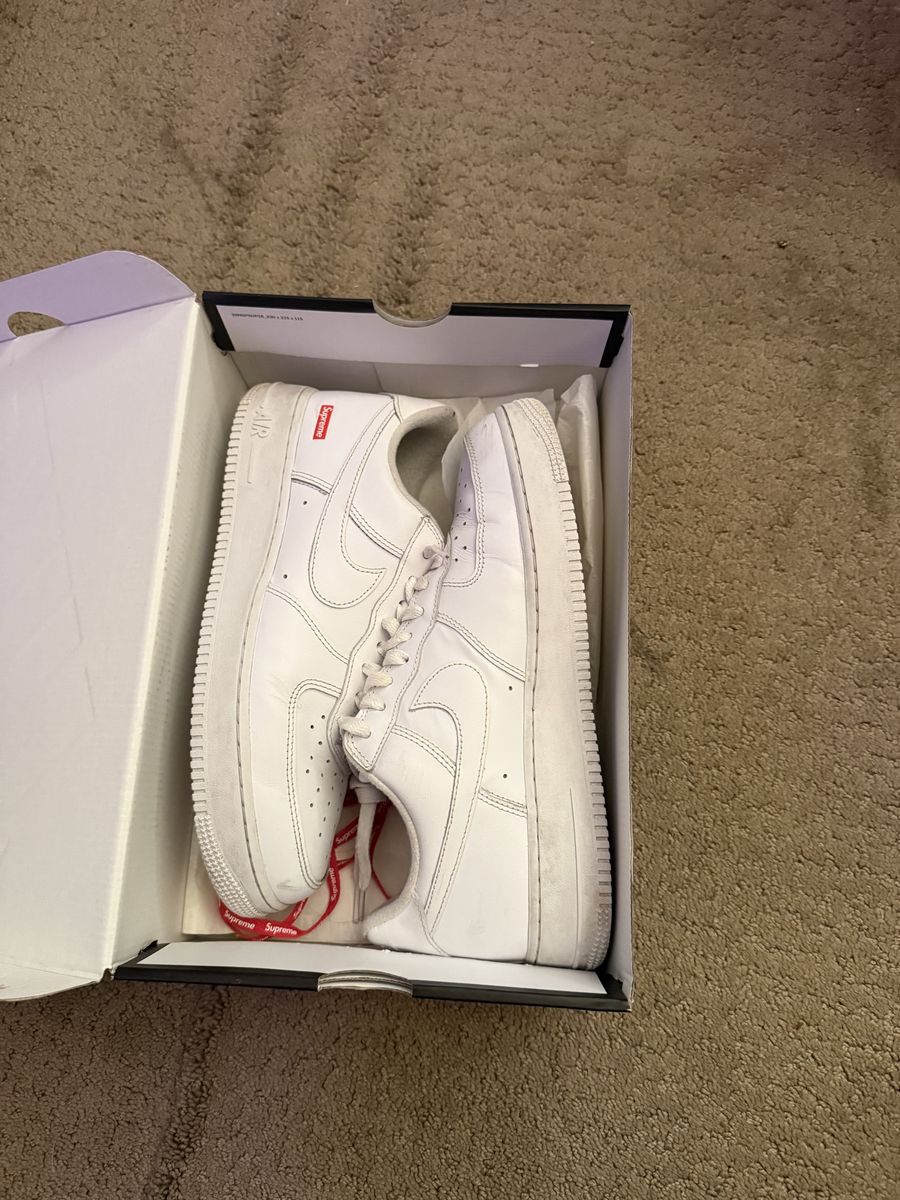 Supreme Air Forces (white) | Size 10m