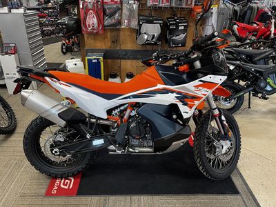 26' KTM 890 Adventure R