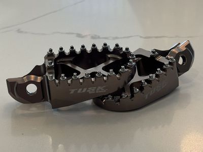 (Brand New) Tusk Dirtbike Pegs