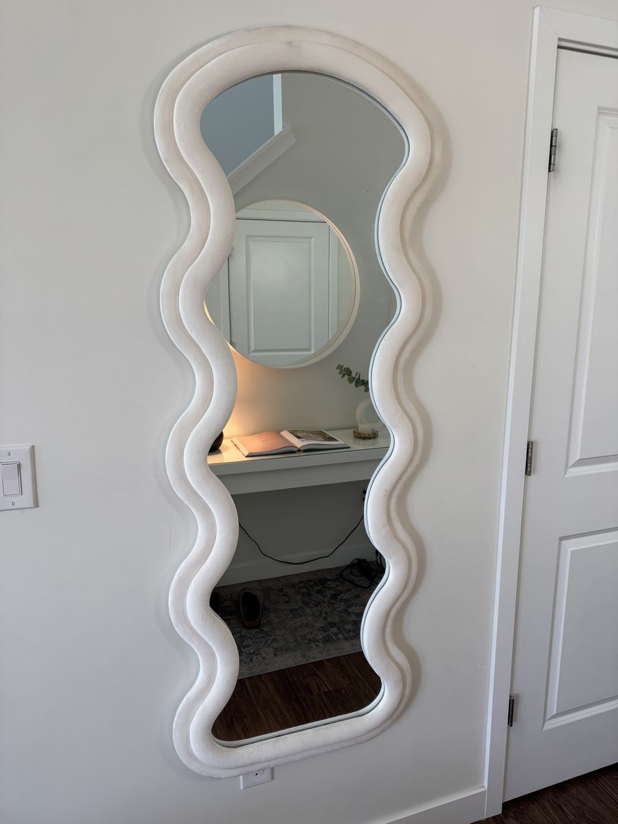 Modern Wavy Full-Length Mirror | Cream Velvet Frame