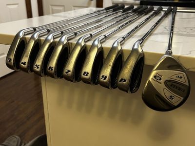 Beginner Knight iron set w/ 5 wood