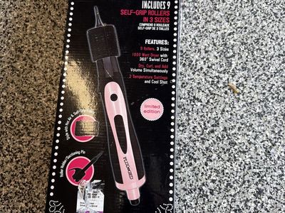 Plug In Ged Hot Air Roller Set with 9 Self-Grip Rollers, 1000W Dryer, 2 Heat Settings, Limited Edition