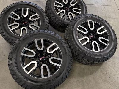 LIKE NEW 2024 Gmc 1500 OEM 20in AT4 Rims/275/65/20