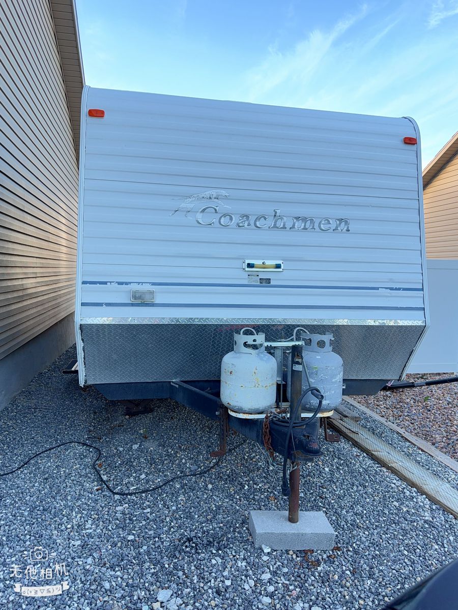 2003 Coachman Travel Trailer