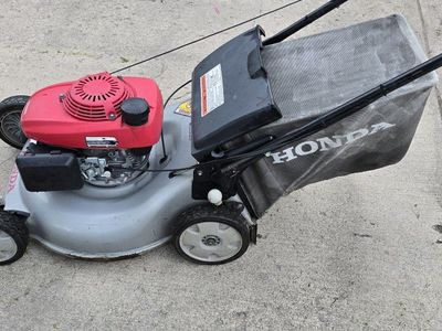 Honda lawn mower