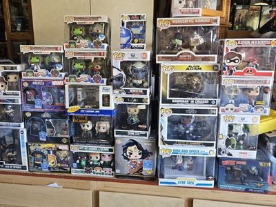 Funko Pop! Kirk & Spock Star Trek Vinyl Figure 2-Pack, Black Panther Shuri Sunbird #110, Hawkman #114