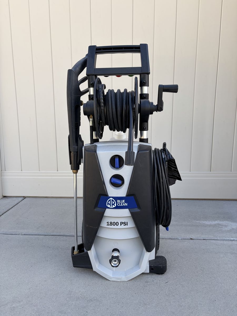 1800 psi power washer