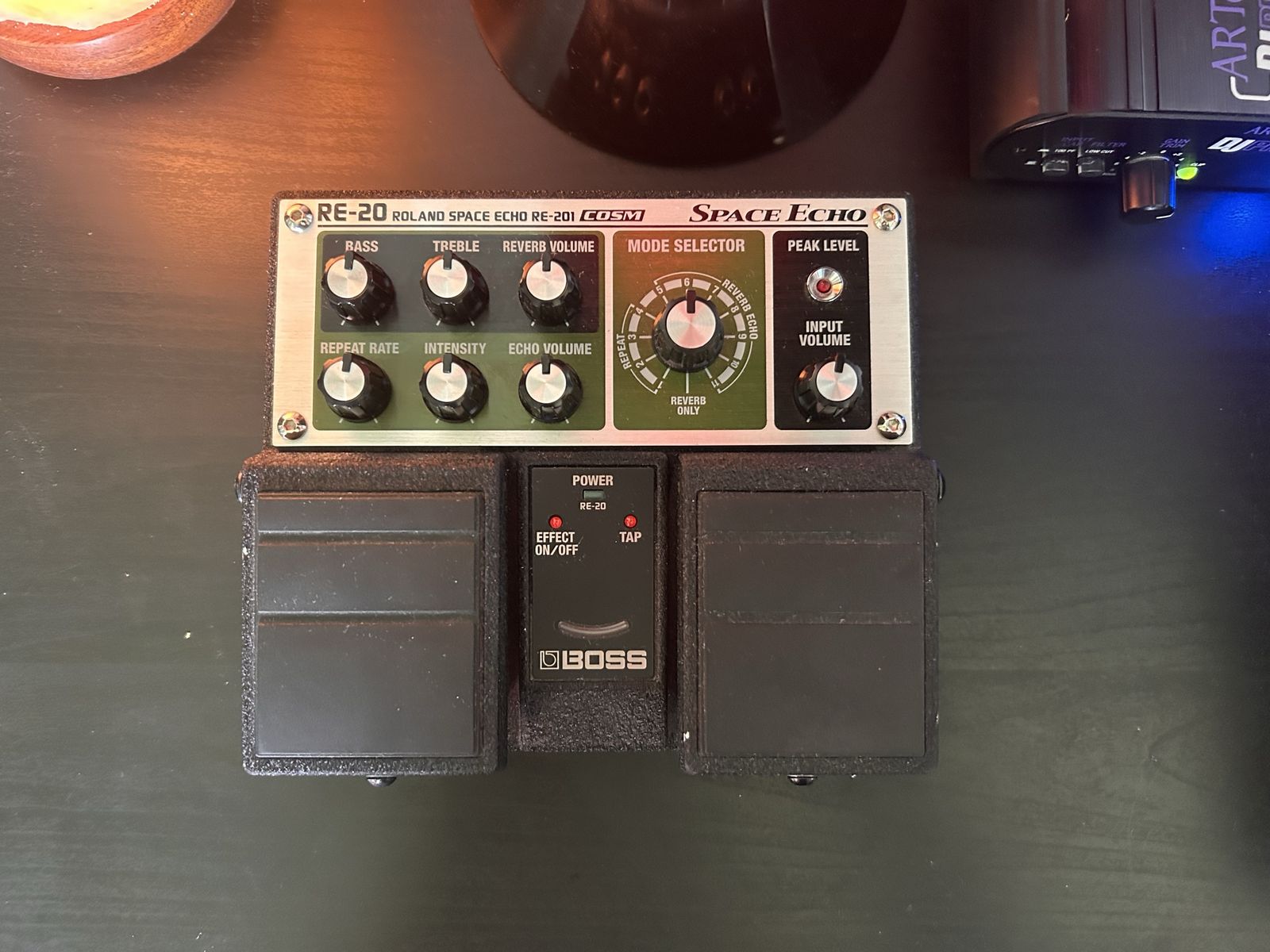 Boss RE-20 Roland Space Echo