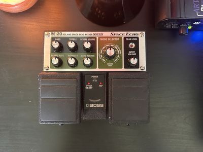 Boss RE-20 Roland Space Echo
