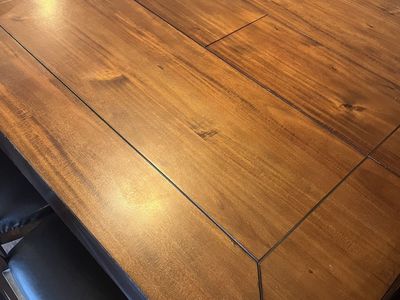 Beautiful counter height table with 6 chairs