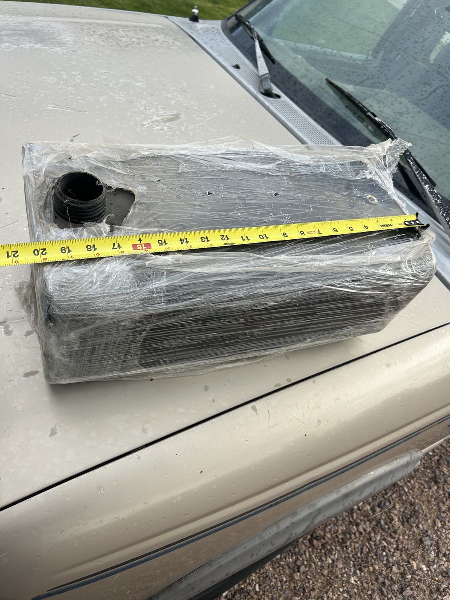 NEW! 5 Gallon fuel tanks