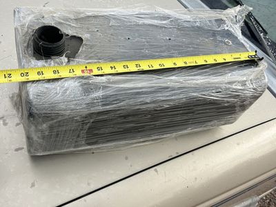NEW! 5 Gallon fuel tanks