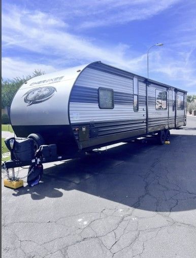 2022 Forest River Cherokee 306MM