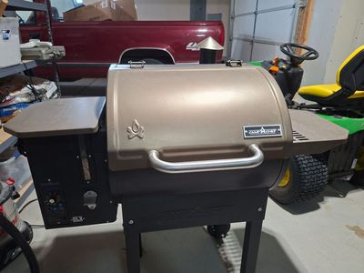 Camp Chef DLX pellet smoker.