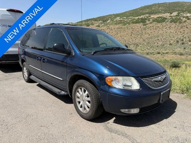 2002 Chrysler Town and Country LXi