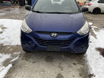 2011 HYUNDAI TUCSON GL