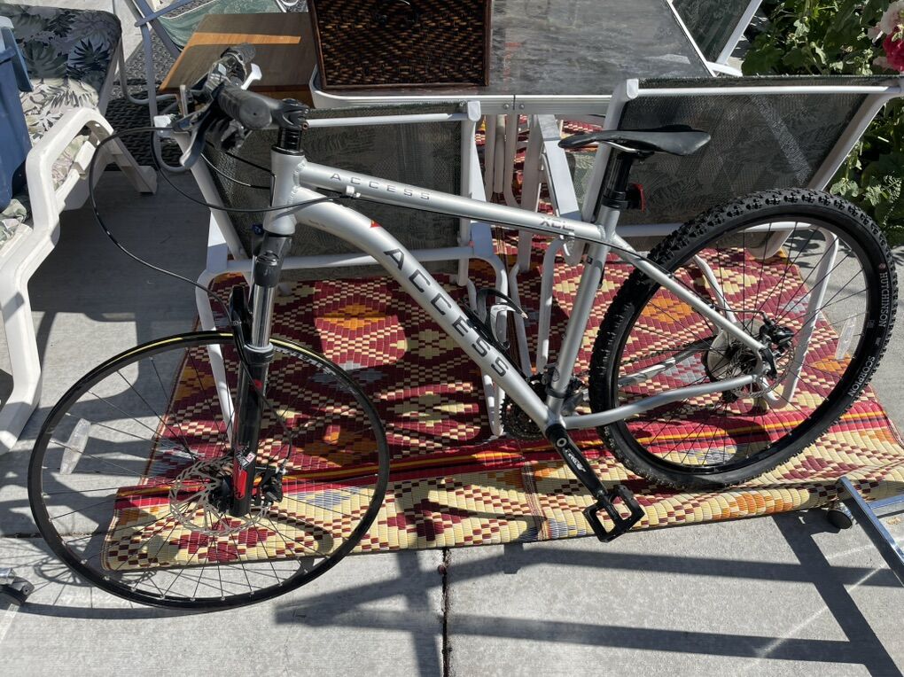 Performance Access XCL9R 19” Hard Tail Alum. Bike