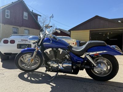Honda VTX 1300 Cruiser Motorcycle - Blue, Chrome Details, Used