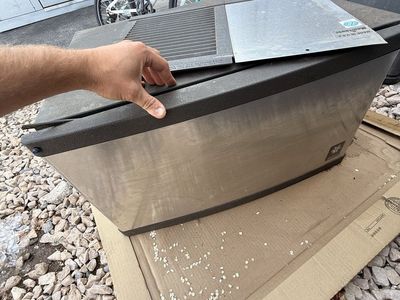 Manitowoc Ice Maker