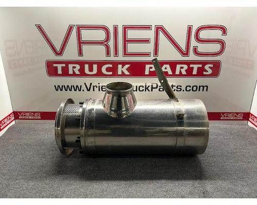Freightliner Air Cleaner / Air Filter Housing