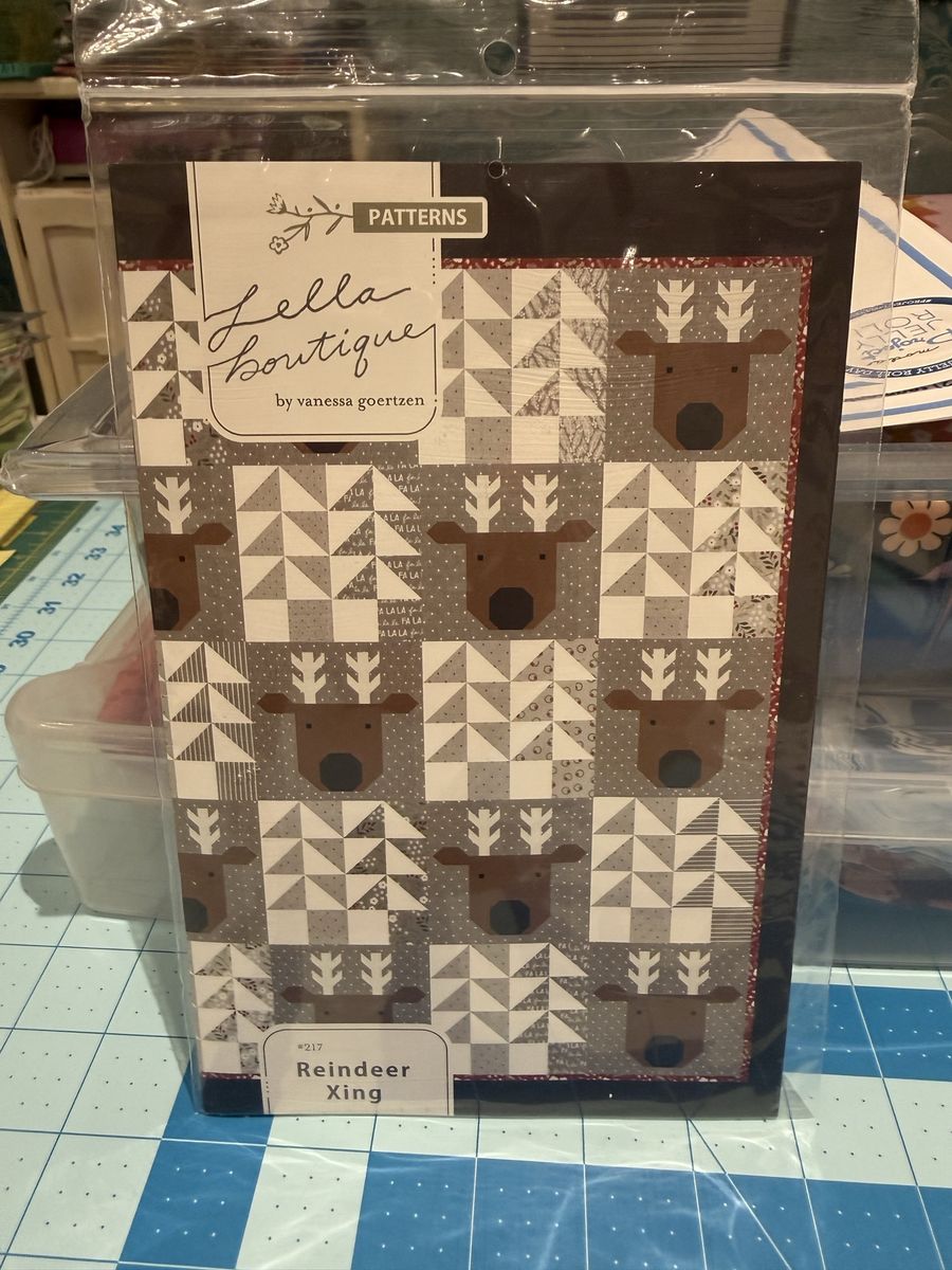 Lella Boutique Reindeer Xing Quilt Pattern and quilt kit 