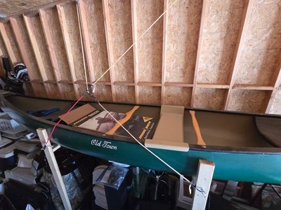 OLD TOWN TRIPPER CANOE