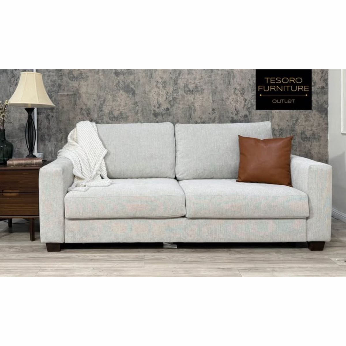 THOMASVILLE MAYA SLEEPER SOFA WE OFFER DELIVERY 