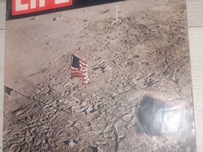 Vintage Life Magazine One The Moon Neil Armstrong 1969 Magazine