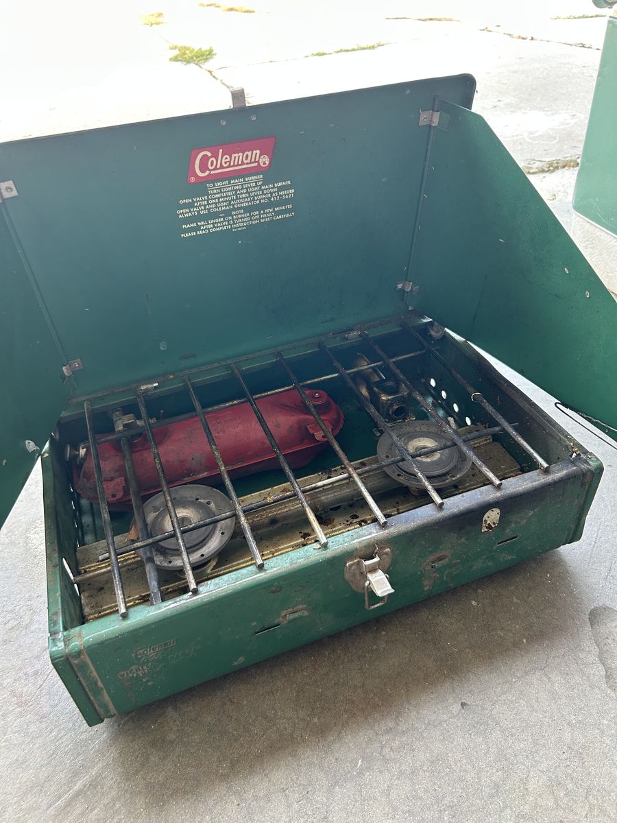 Vintage Green Coleman 2 Burner Cooktop