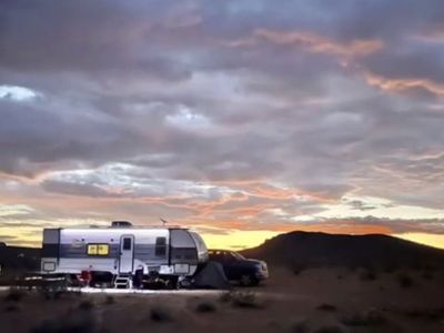 2023 Wayfinder Go Play - 26BH - With Solar