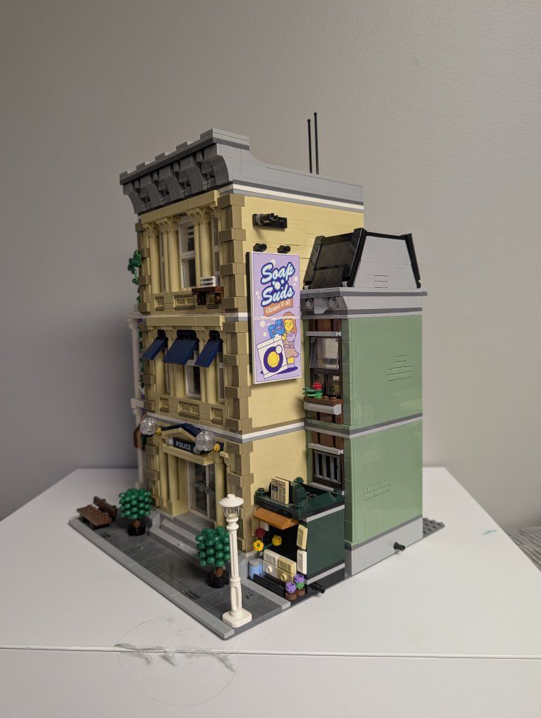 Main image 2