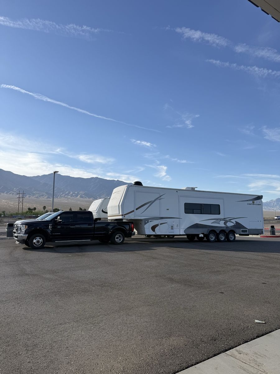 40’ Alpinlite toyhauler