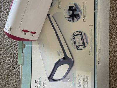 Cricut Imagine Electronic Print & Cut System with Cartridges