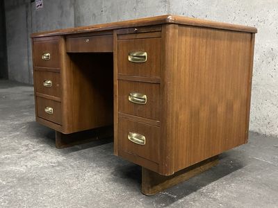 Mid Century Modern Tanker Desk Vintage MCM