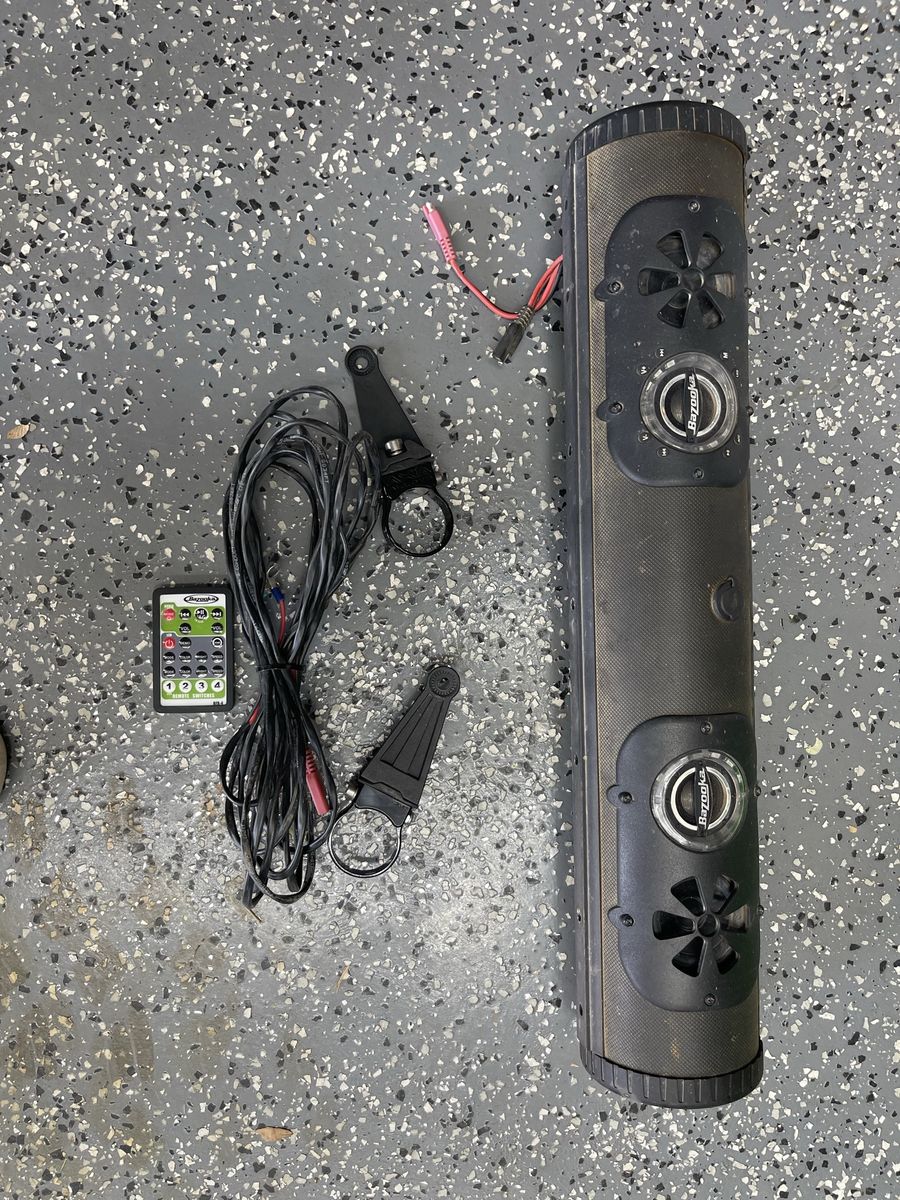 Bazooka UTV Sound bar