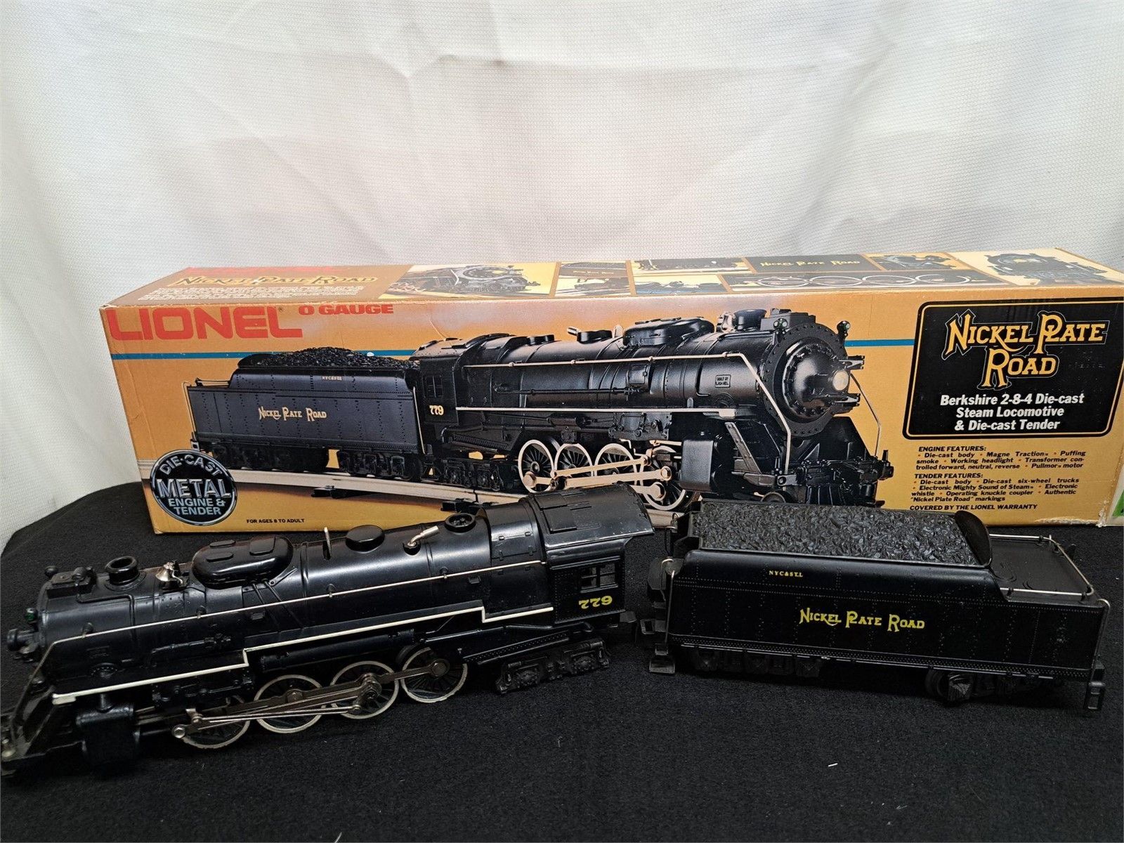 Lionel O Gauge Nickel Plate Road Berkshire 2-8-4 Die-Cast Steam Locomotive & Tender #779 w/ Box