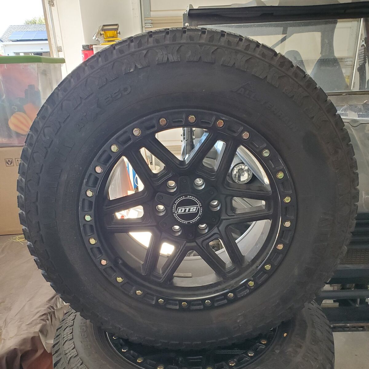 New wheels and tires LT275/65R18