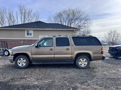 2004 CHEVROLET SUBURBAN
