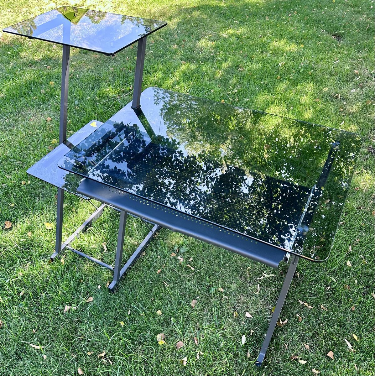 Main image 3