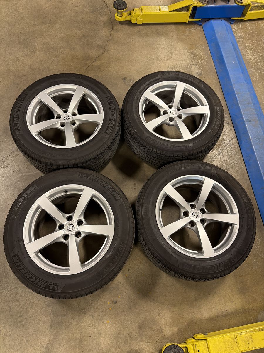18inch Porsche Macan Rims And Michelin Tires