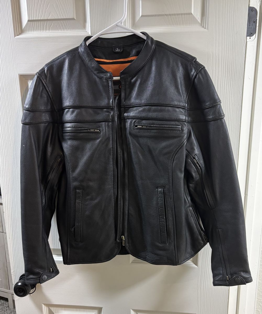 Medium/Large women’s leather riding jacket